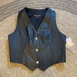 Vintage dead-stock Wilsons Leather Black Leather Vest snap front v-neck NWT sz M